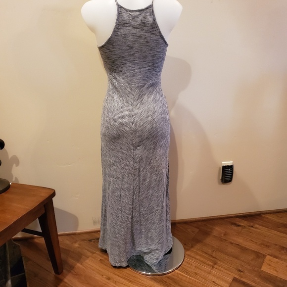 Lou Grey Dress - Picture 5 of 6